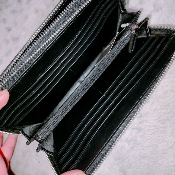 Michael kors wallet - Picture 5 of 8